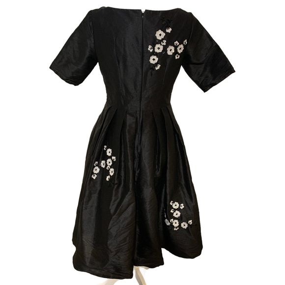 eSkahti | Quincy Dupioni Black Floral Lined Midi Length Dress Size Small - Picture 3 of 7